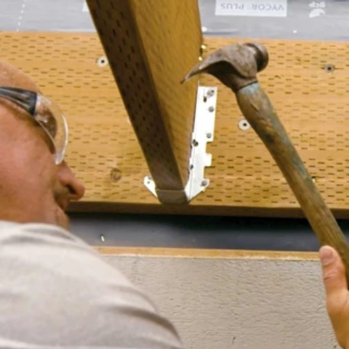 sol-deckcenter-deckseason-joist.png